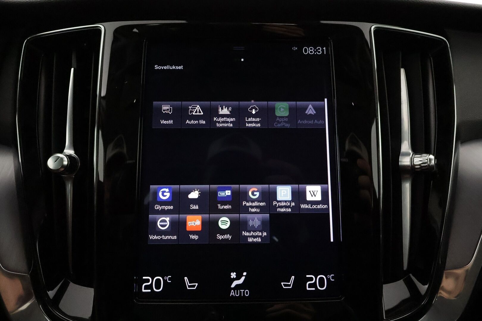 Volvo V60 2020 T6 TwE AWD Momentum aut ** Webasto / Adapt.Vakkari / P.Kamera / LED-valot / Navi / Kaistavahti / KeylessGO ** - Suomi-auto / 2x Renkaat / Akku Kuntotarkistettu!