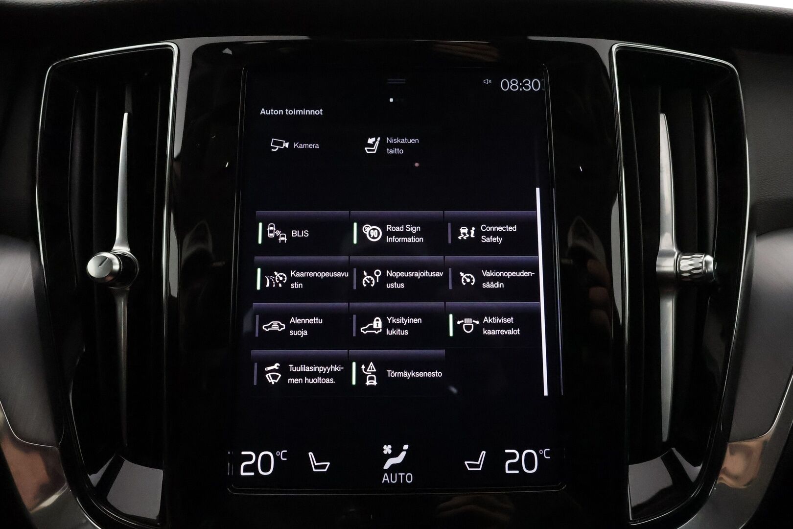 Volvo V60 2020 T6 TwE AWD Momentum aut ** Webasto / Adapt.Vakkari / P.Kamera / LED-valot / Navi / Kaistavahti / KeylessGO ** - Suomi-auto / 2x Renkaat / Akku Kuntotarkistettu!
