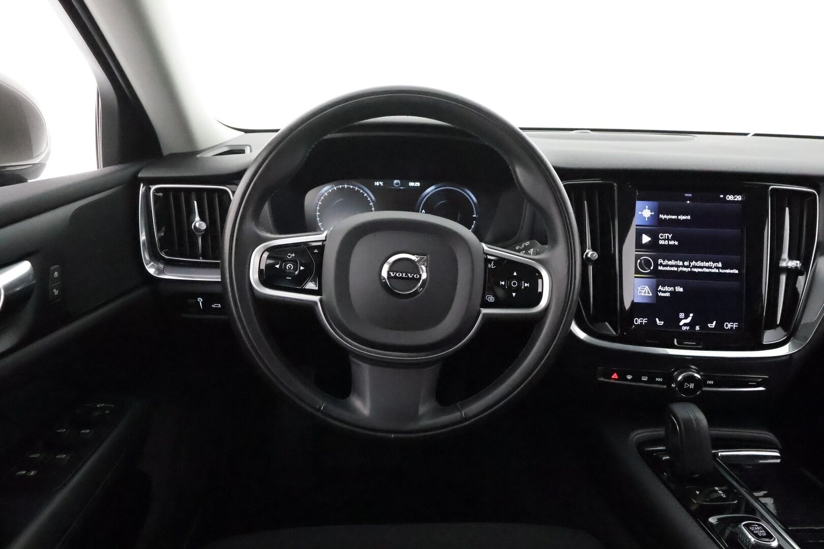 Volvo V60 2020 T6 TwE AWD Momentum aut ** Webasto / Adapt.Vakkari / P.Kamera / LED-valot / Navi / Kaistavahti / KeylessGO ** - Suomi-auto / 2x Renkaat / Akku Kuntotarkistettu!