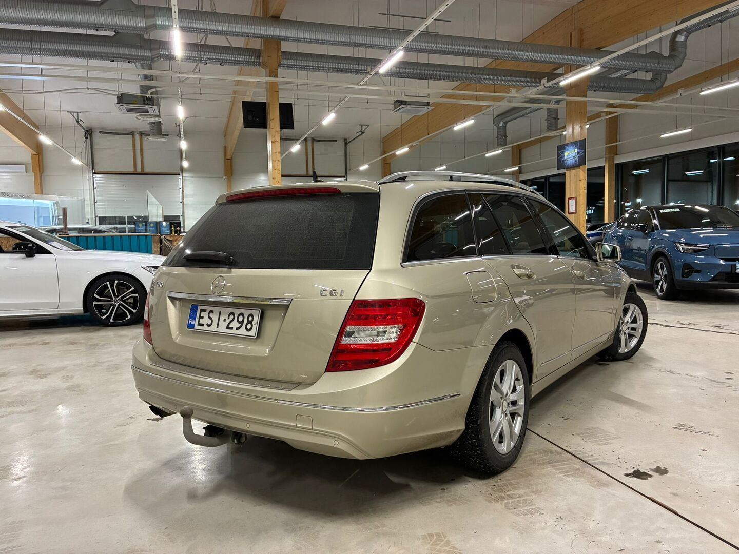 Mercedes-Benz C 2011 180 BE T A Premium Business *Webasto / Puolinahat / Koukku / S.Luukku* - Suomi-auto / Fiksut kilometrit - HULLU BLACKWEEK KORKOTARJOUS 2,49%