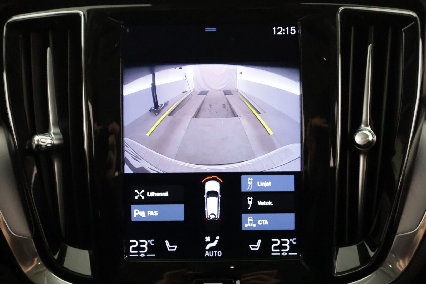 Volvo V60 2021 D3 AWD Business aut * Webasto / Koukku / ACC / Full-LED / P.kamera / Kaistavahti / Keyless * - Suomi-auto / Merkkihuollot / Kahdet renkaat aluvanteilla 