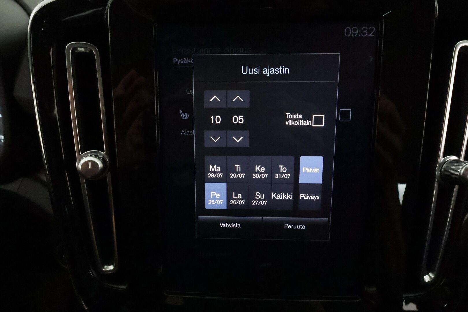 Volvo XC40 2021 T5 TwE Business Inscription aut **Webasto / Muistipenkki / P.kamera / Sporttiset nahat / Keyless - 3,99 % KORKOTARJOUS TÄHÄN AUTOON - 1 om Suomi auto 