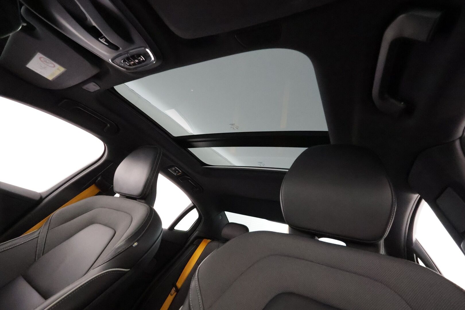 Volvo S60 2020 T8 TwE AWD Business Polestar Engineered - 3,99 % KORKOTARJOUS TÄHÄN AUTOON - 31.5. ASTI! - Bowers&Wilkins / Öhlins Alusta / HUD / ACC / Panoraama / 360-Kamera / Full LED / Webasto / Supervarusteet!