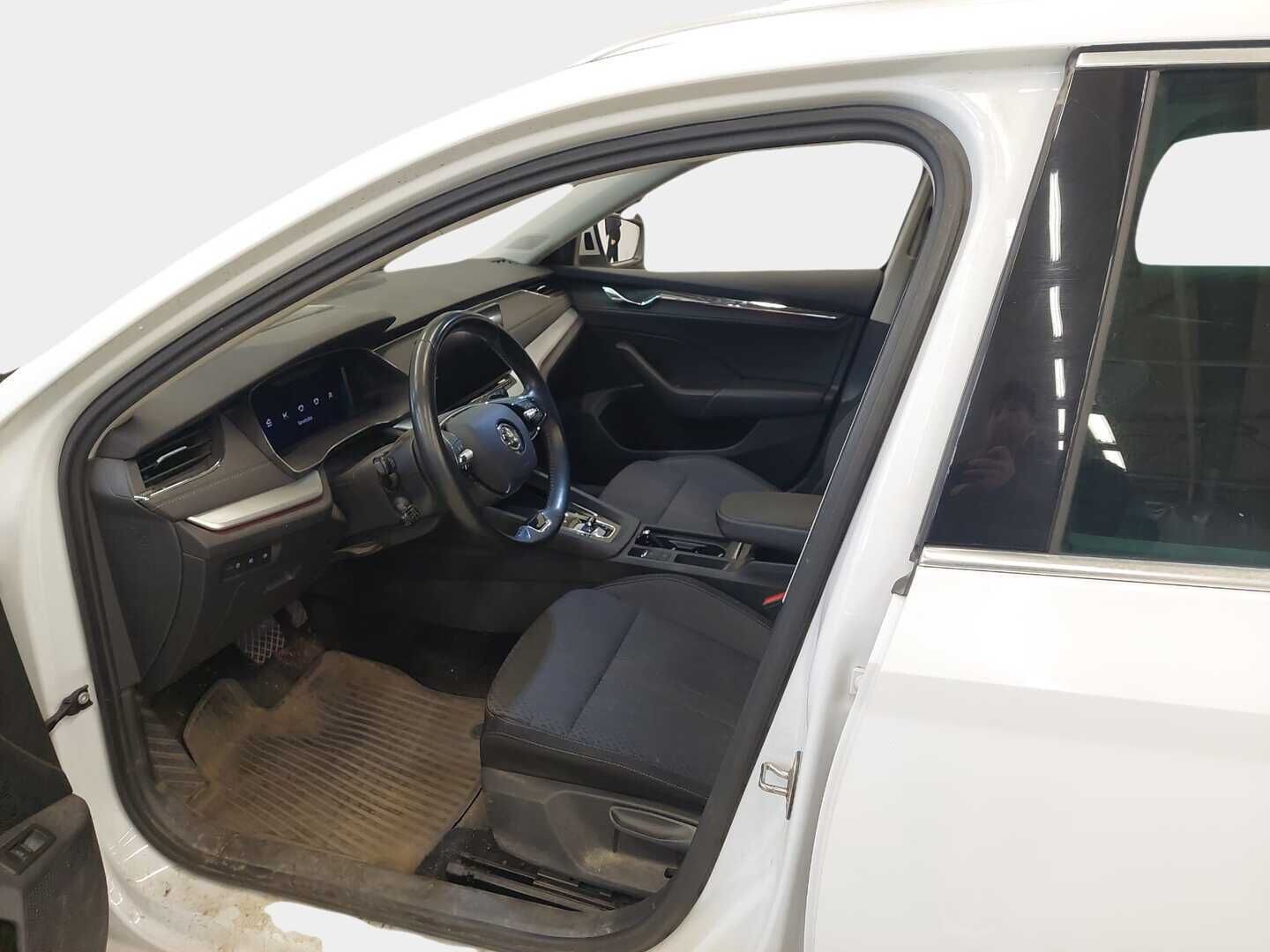 Skoda Octavia 2020 Combi 2,0 TDI 150 Style Launch Edition DSG Autom. *Suomi-auto / Webasto / ACC / HUD / Sähkötoiminen takaluukku / Matrix LED-ajovalot* - *Juuri huollettu / Ohjauspyörän ja tuulilasin lämmitys / 2x Renkaat & Vanteet*