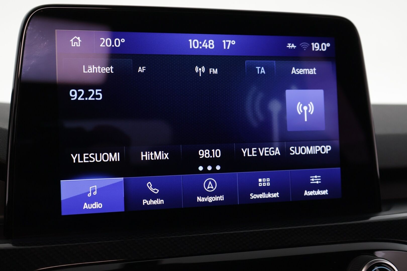 Ford Kuga 2020 2,5 Ladattava hybridi (PHEV) 225hv CVT FWD ST-Line 5-ovinen ** Suomi-auto / ACC / Lämmitettävä tuulilasi / - Todella siisti / Akku kuntotarkastettu