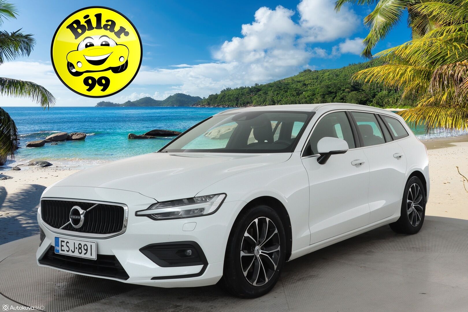 Volvo V60 2020 D3 AWD Momentum aut **Webasto / Koukku / KeylessGo / Full LED / BLIS / P.tutka** - Merkkihuollettu / Kahdet renkaat aluvanteilla