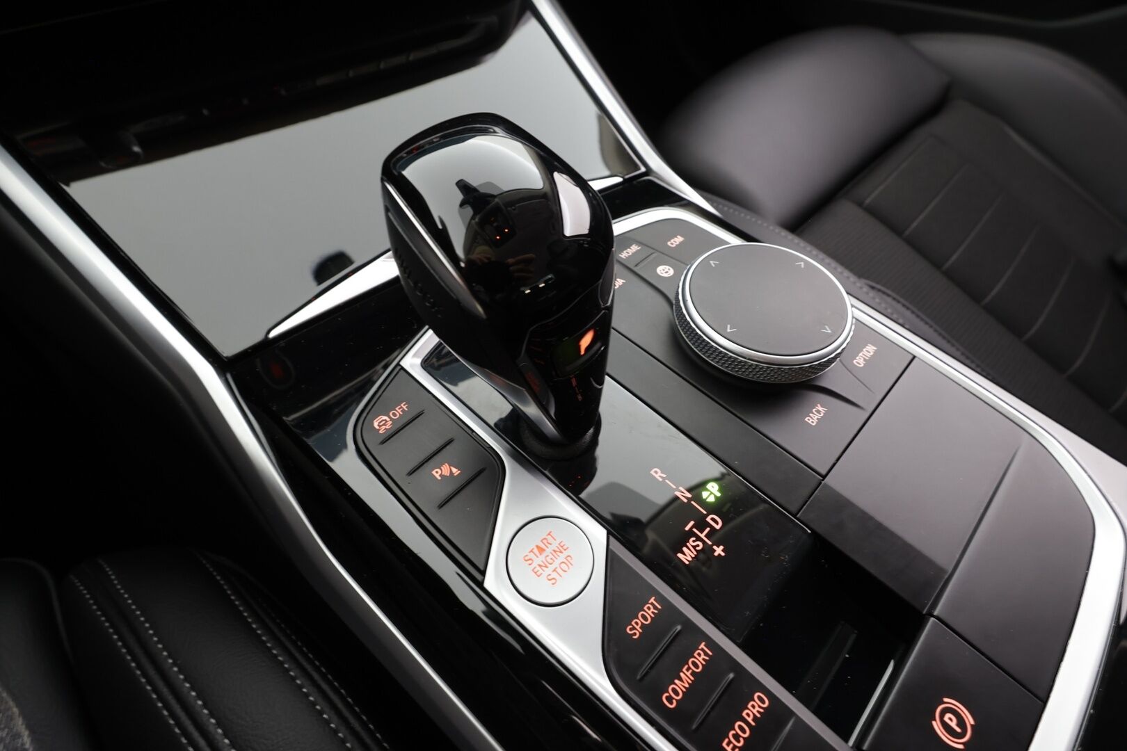 BMW 320 2022 G20 A xDrive Business Sport * HiFi / LED / Sportpenkit / P.tutkat / Kaistavahti / Vakkari / Sisätilanlämmitin * - 1-om Suomi-auto / Kahdet renkaat / Merkkihuollot