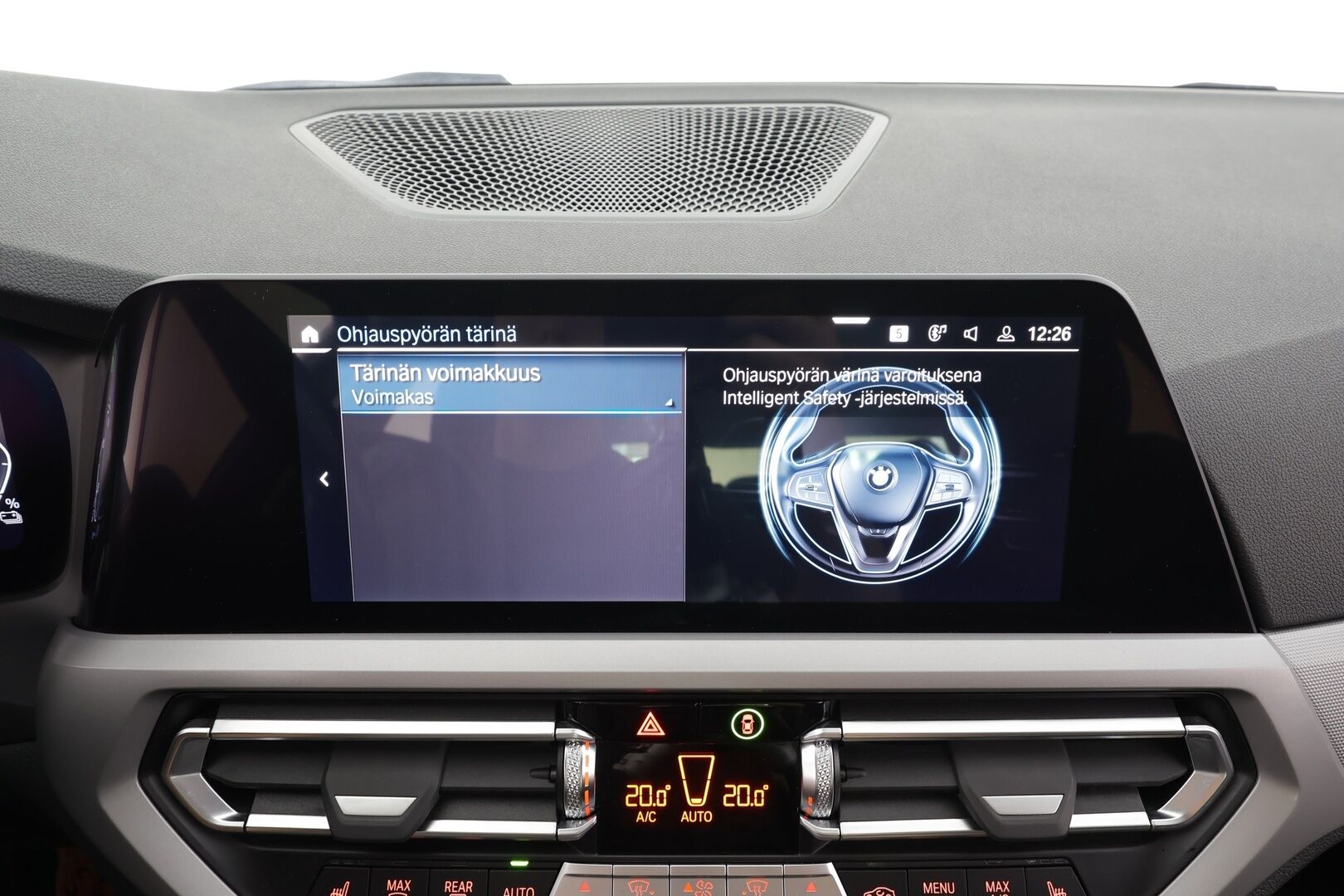 BMW 320 2022 G20 Sedan 320e A Charged Edition - Muistipenkki | HiFi | Sporttipenkit | Puolinahat | Comfort Access | LED | Digimittaristo | Tutkat | Apple & Android | 1-om Suomi-auto | Kahdet renkaat OEM vantein | Merkkihuollettu