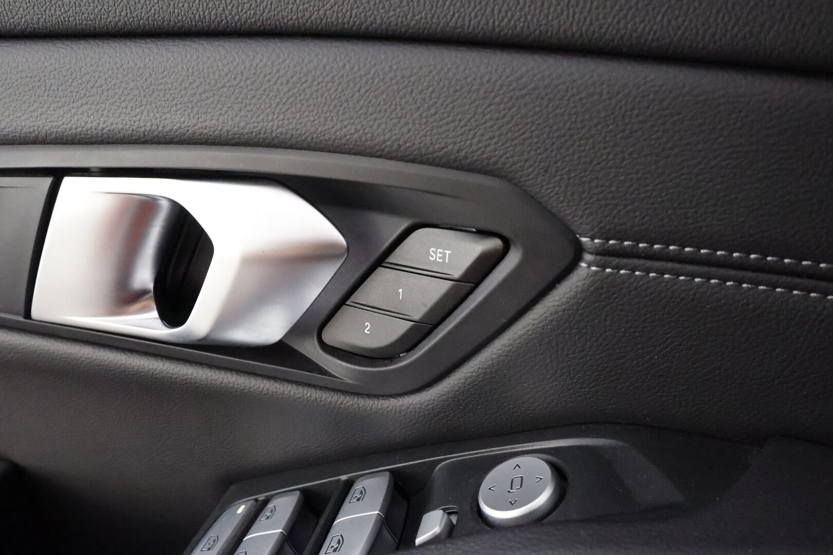 BMW 320 2022 G20 Sedan 320e A Charged Edition - Muistipenkki | HiFi | Sporttipenkit | Puolinahat | Comfort Access | LED | Digimittaristo | Tutkat | Apple & Android | 1-om Suomi-auto | Kahdet renkaat OEM vantein | Merkkihuollettu