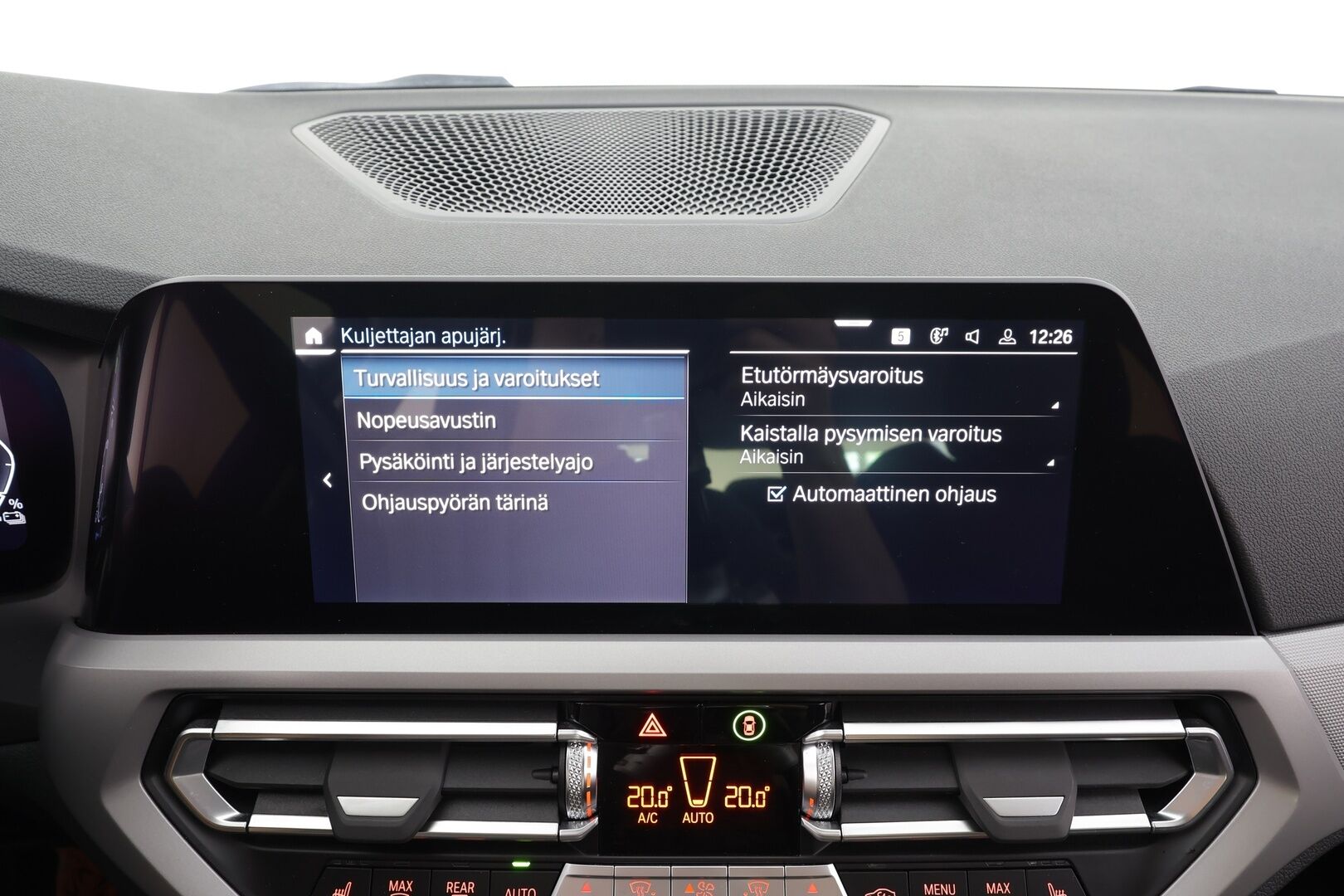 BMW 320 2022 G20 Sedan 320e A Charged Edition - Muistipenkki | HiFi | Sporttipenkit | Puolinahat | Comfort Access | LED | Digimittaristo | Tutkat | Apple & Android | 1-om Suomi-auto | Kahdet renkaat OEM vantein | Merkkihuollettu