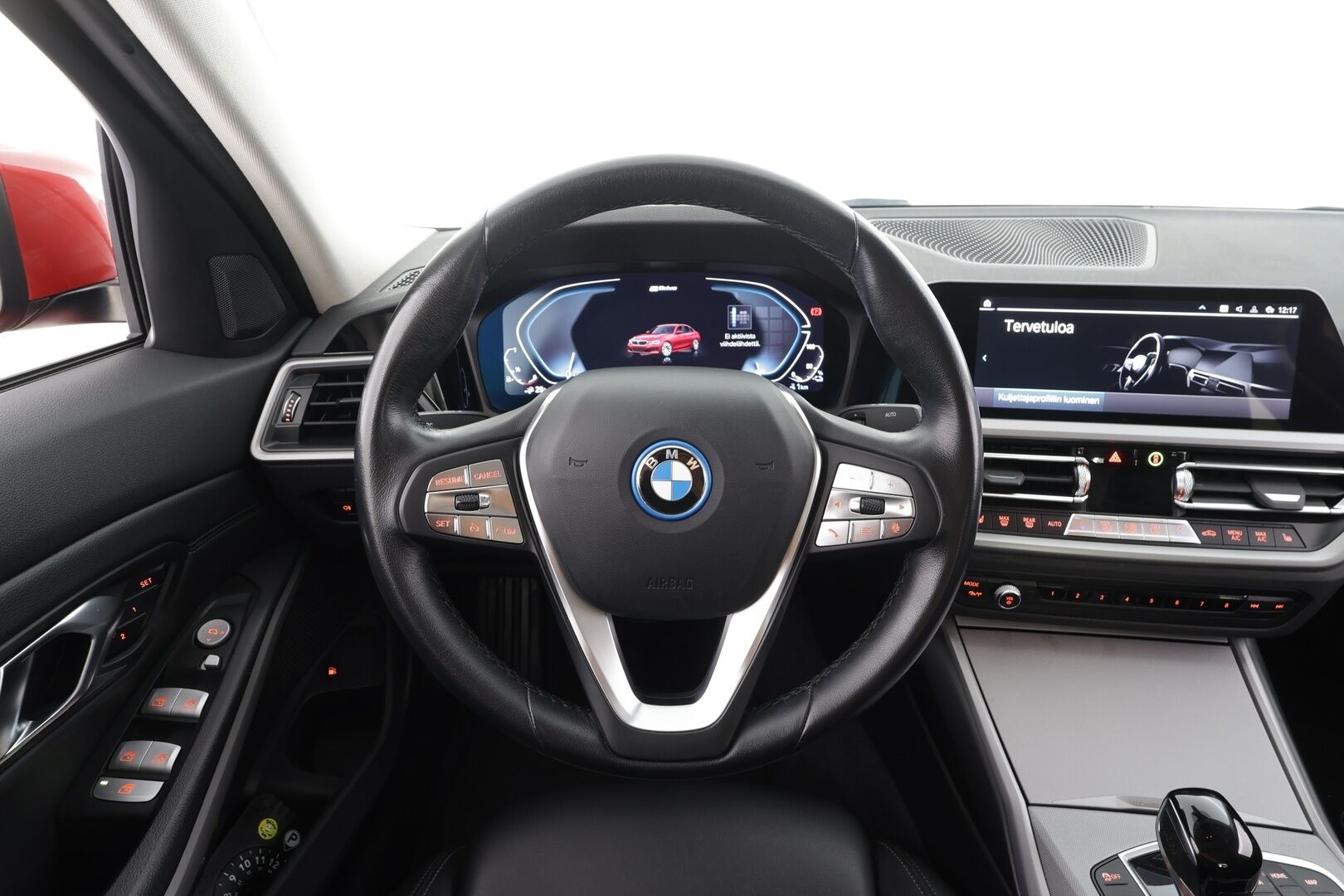 BMW 320 2022 G20 Sedan 320e A Charged Edition - Muistipenkki | HiFi | Sporttipenkit | Puolinahat | Comfort Access | LED | Digimittaristo | Tutkat | Apple & Android | 1-om Suomi-auto | Kahdet renkaat OEM vantein | Merkkihuollettu