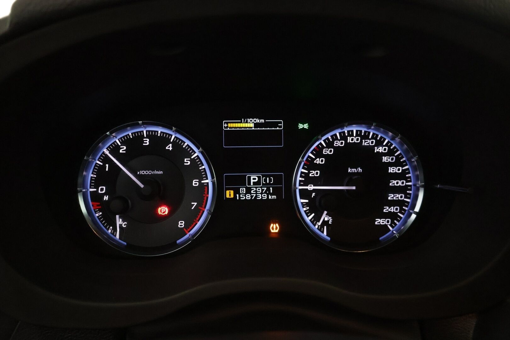 Subaru Levorg 2016 1,6i GT-S CVT * Kattoluukku / Nahkasisusta / Koukku / Lohko / P-kamera / BLIS / KeylessGo * - * Hyvät Varusteet / Esimerkillinen huoltohistoria *