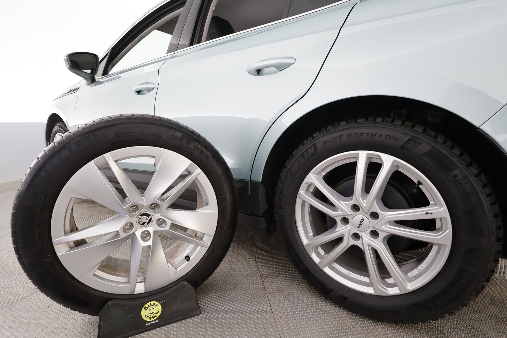 Skoda Enyaq 2022 80 Launch Edition iV * ACC / P.kamera / ILP / Muistipenkki / Navi / LED / Keyless / Sähköluukku * - 1.Om Suomi-auto / Akku kuntotarkastettu / Kahdet renkaat aluvanteilla / Merkkihuollettu