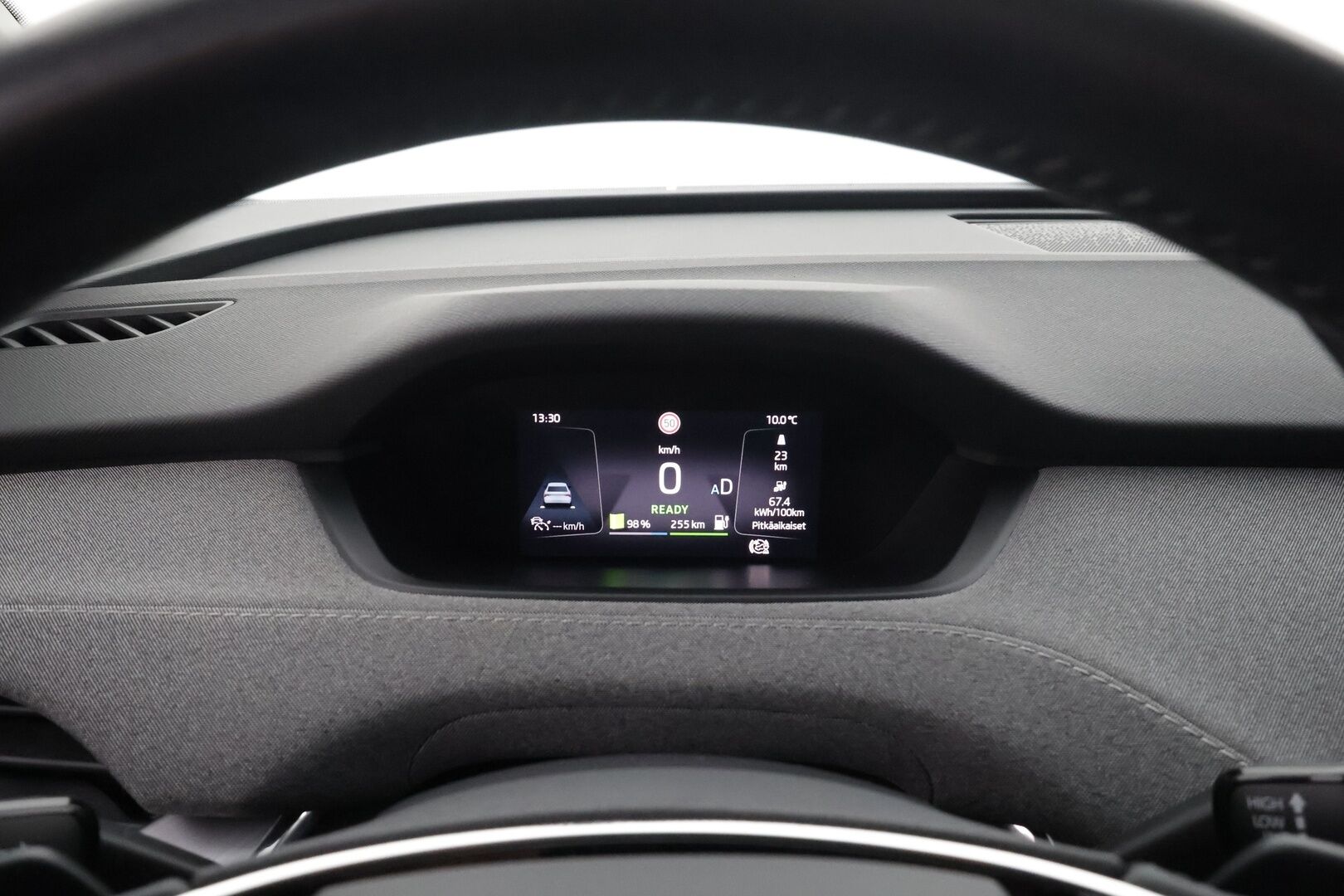 Skoda Enyaq 2022 80 Launch Edition iV * ACC / P.kamera / ILP / Muistipenkki / Navi / LED / Keyless / Sähköluukku * - 1.Om Suomi-auto / Akku kuntotarkastettu / Kahdet renkaat aluvanteilla / Merkkihuollettu