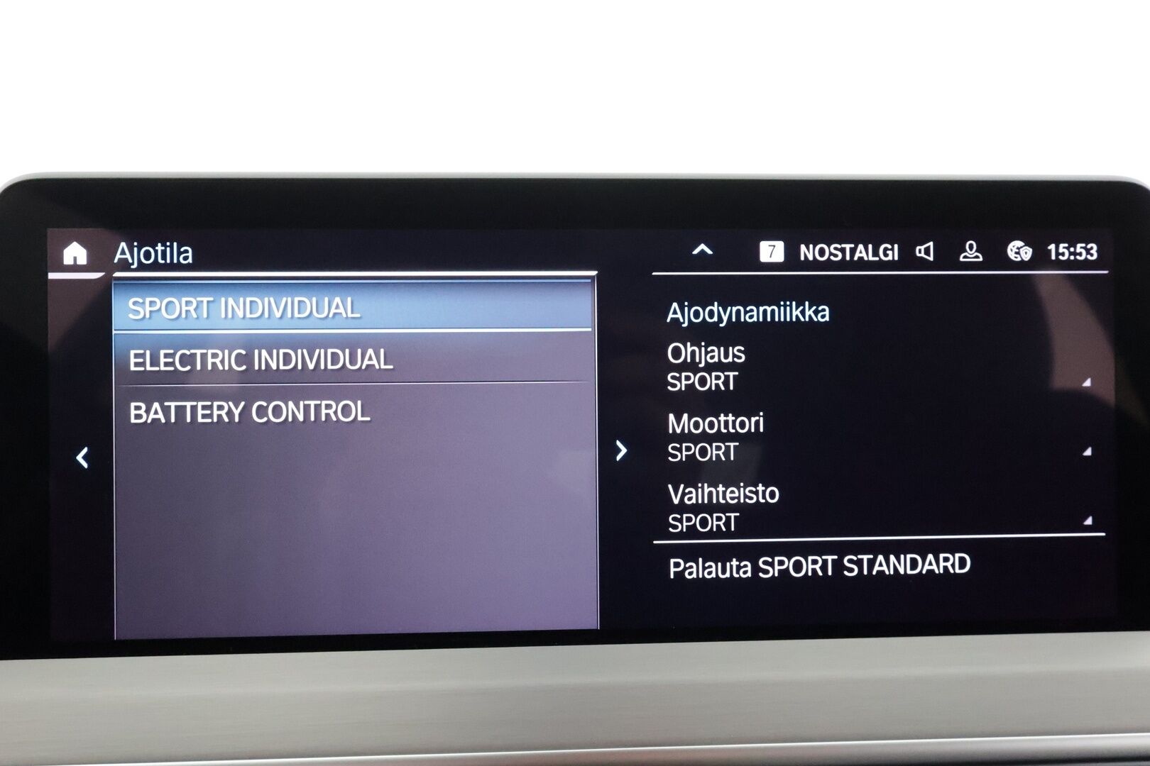 BMW X3 2022 G01 xDrive 30e A Charged Edition * HiFi / Sportnahat / LED / P.Kamera / Navi / Digimittaristo * - 1-om Suomi-auto / Akku kuntotarkastettu SoH 98,7% / Kahdet renkaat aluvanteilla / 2x Latauskaapelit