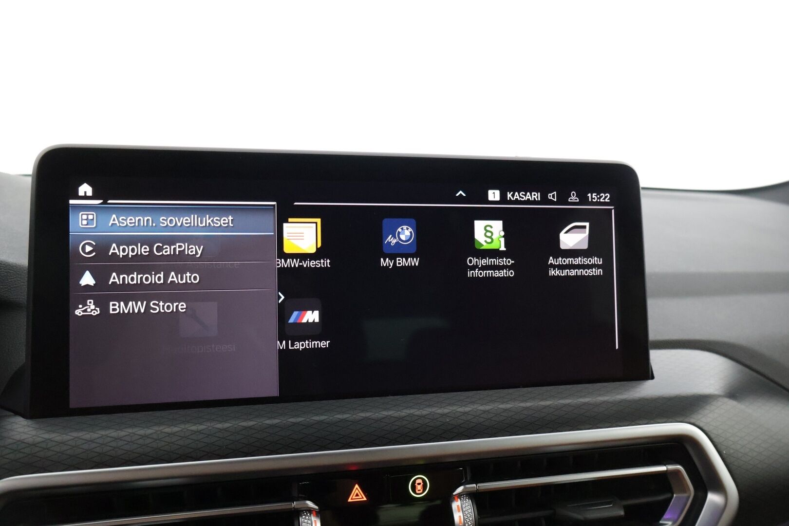 BMW X3 2022 G01 xDrive 30e A Charged Edition M Sport * Koukku / P-kamera / HiFi / Sporttipenkki muistilla / Ruskea nahkasisusta / LED-valot / Apple&Android * - 3,99 % KORKOTARJOUS TÄHÄN AUTOON - Todella näyttävä, hyvin varusteltu LCI mallinen X3 tarjolla edullisesti!