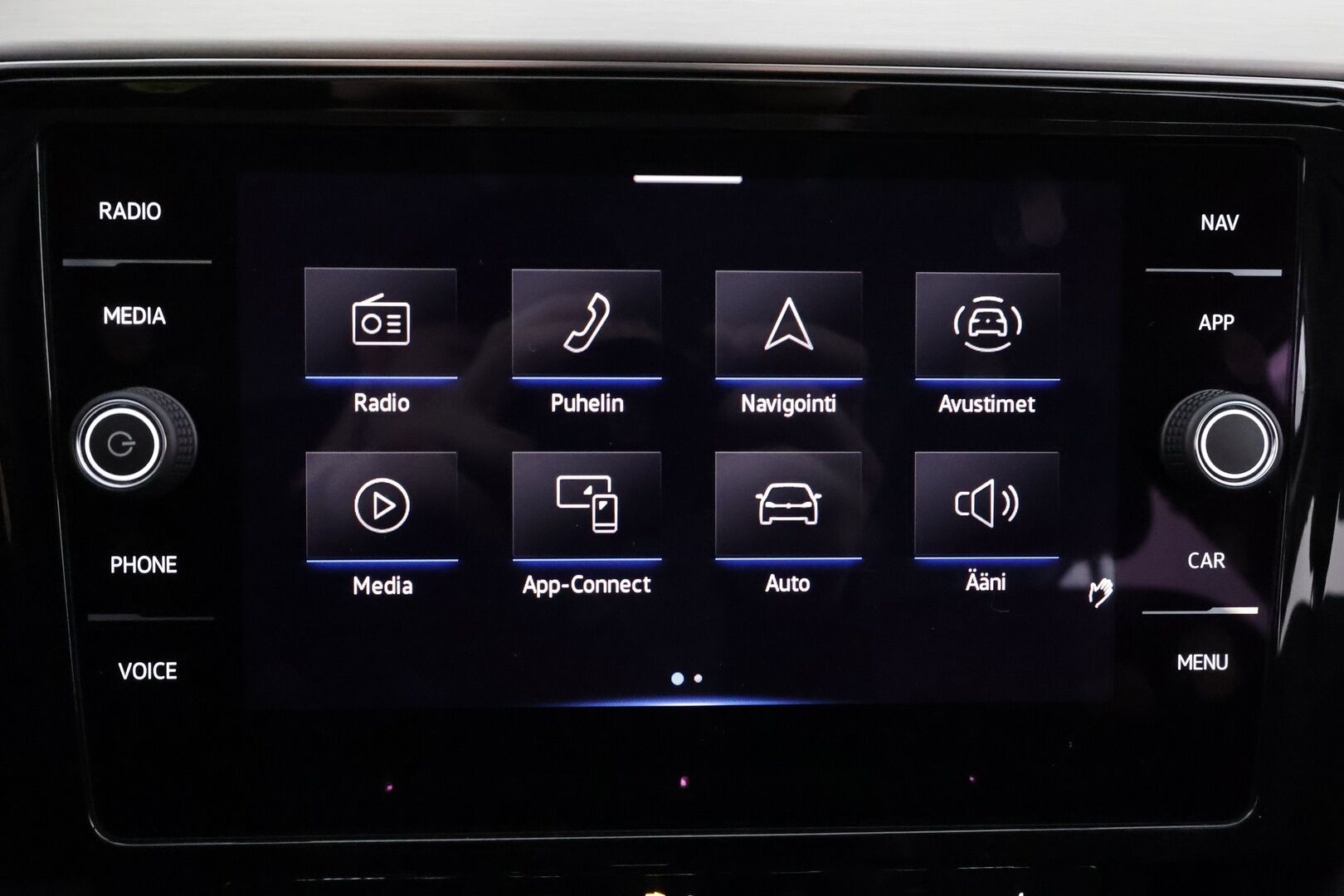 Volkswagen Passat 2022 Variant R-Line Business 2,0 TDI EVO SCR 110 kW DSG * ACC / IQ-Light / Webasto / Koukku / P.Kamera / Ergo comfort penkki / Apple&Android / Keyless * - 1.Om Suomi-auto / Kahdet Renkaat - HULLUT AVAJAISHULINAT KORKOTARJOUS 3,29 %