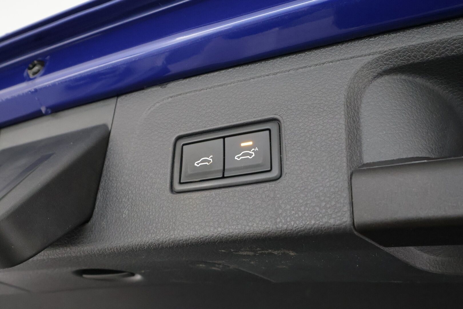 Volkswagen Passat 2022 Variant R-Line Business 2,0 TDI EVO SCR 110 kW DSG * ACC / IQ-Light / Webasto / Koukku / P.Kamera / Ergo comfort penkki / Apple&Android / Keyless * - 1.Om Suomi-auto / Kahdet Renkaat - HULLUT AVAJAISHULINAT KORKOTARJOUS 3,29 %