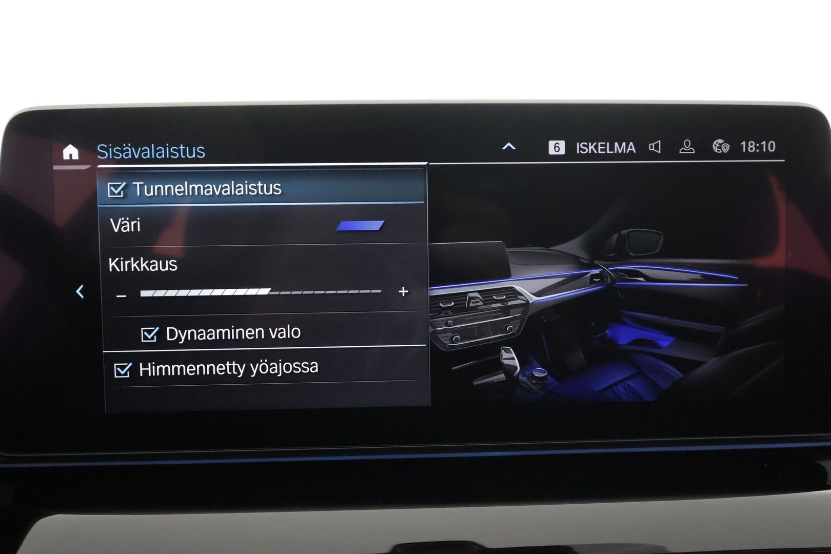 BMW 530 2022 G31 Touring 530e xDrive A Charged Edition * ACC / Koukku / Lisälämmitin / Adapt LED / P.Kamera / Comfort access * - Merkkihuollettu / 1.Om Suomi-auto / Kahdet Renkaat