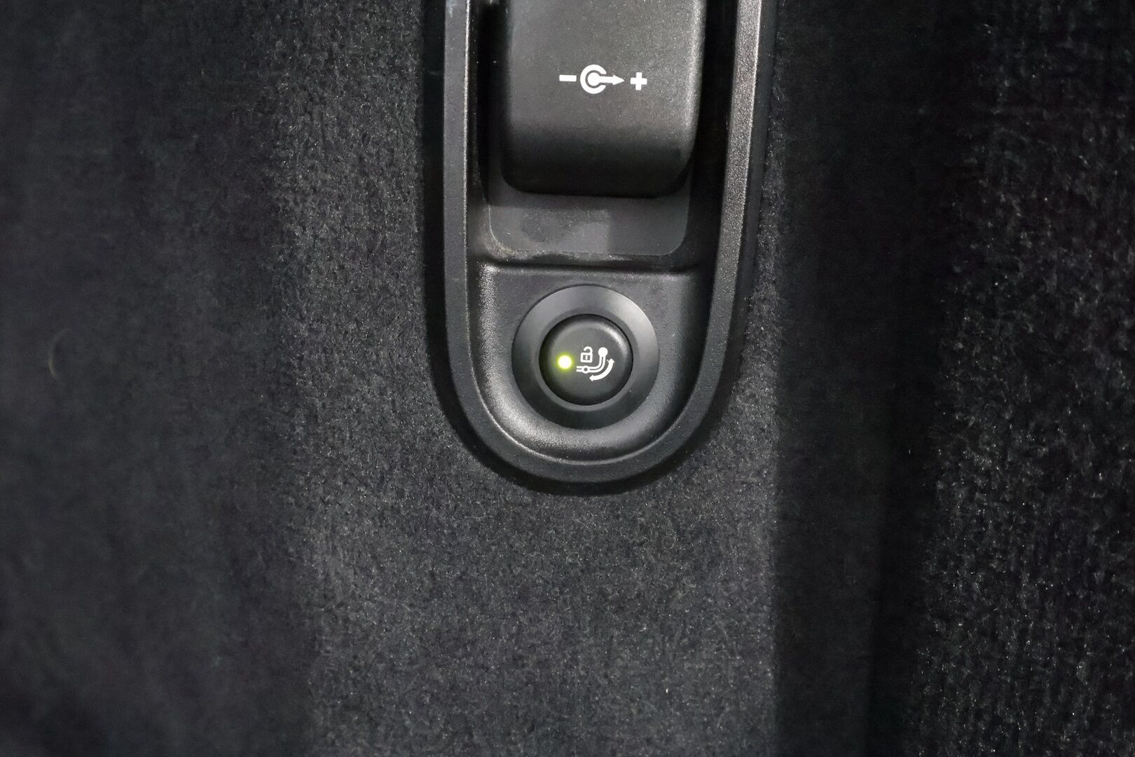 BMW 530 2022 G31 Touring 530e xDrive A Charged Edition * ACC / Koukku / Lisälämmitin / Adapt LED / P.Kamera / Comfort access * - Merkkihuollettu / 1.Om Suomi-auto / Kahdet Renkaat