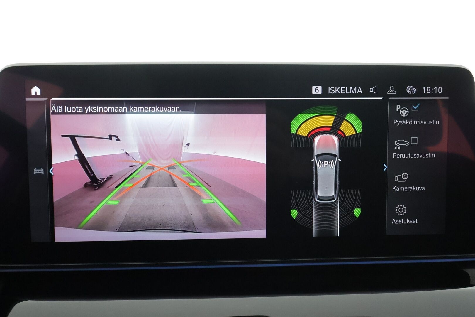 BMW 530 2022 G31 Touring 530e xDrive A Charged Edition * ACC / Koukku / Lisälämmitin / Adapt LED / P.Kamera / Comfort access * - Merkkihuollettu / 1.Om Suomi-auto / Kahdet Renkaat