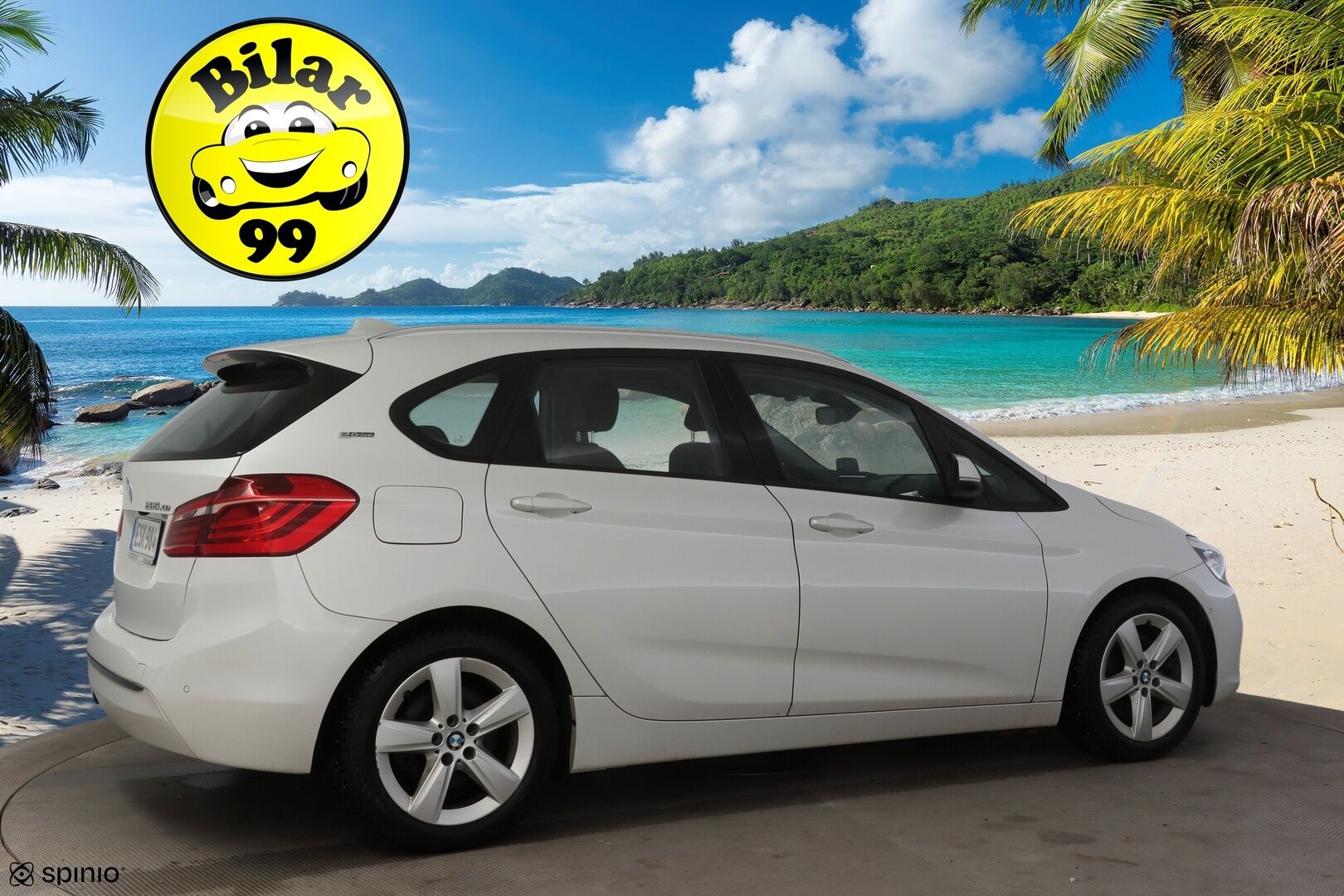 BMW 225 2016 F45 Active Tourer 225xe A Sport Sport Line * ACC / P. kamera / HiFi / HUD / Xenon / Sähkökontti * - Kahdet renkaat alumiinivanteilla!