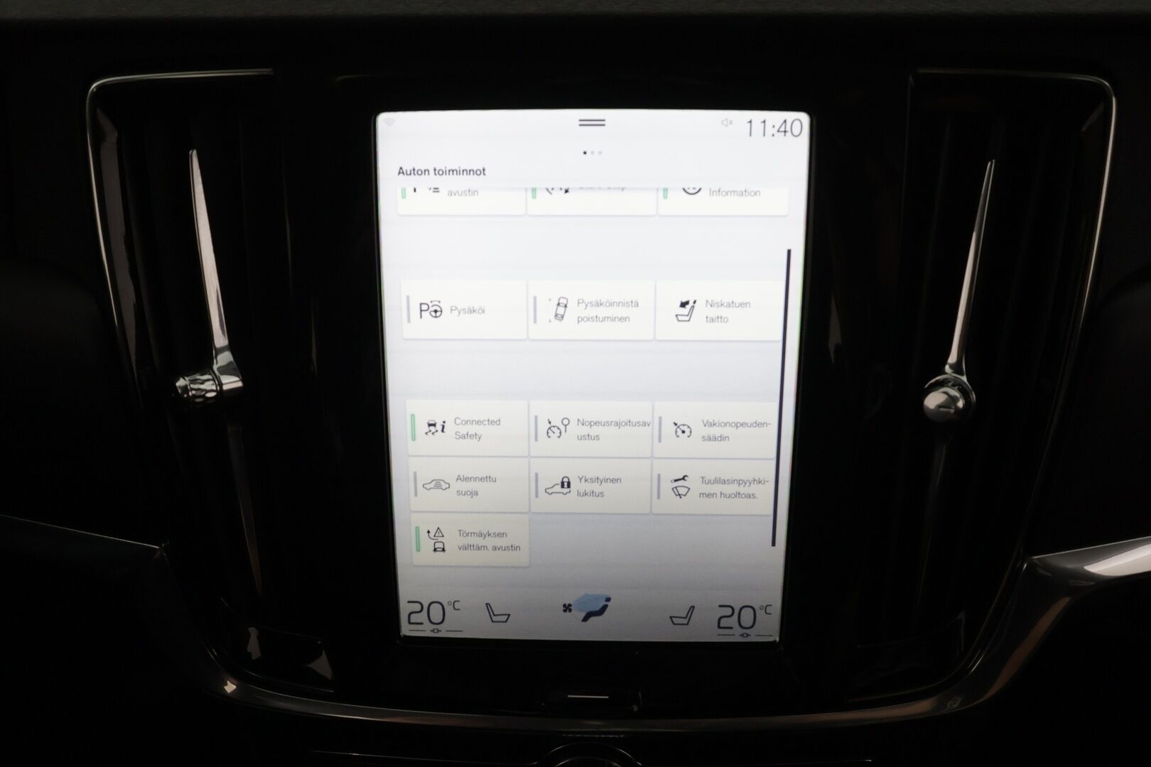 Volvo V90 2017 D3 Business aut - Webasto | Adapt.Vakkari | Vetokoukku | LED | Pilot Assist | High Perf Audio | Sensus Navi | Adapt.LED | Näyttävä!