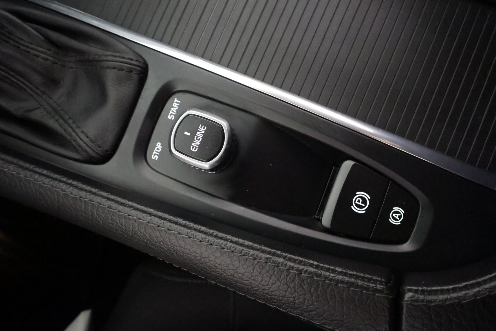 Volvo V90 2017 D3 Business aut - Webasto | Adapt.Vakkari | Vetokoukku | LED | Pilot Assist | High Perf Audio | Sensus Navi | Adapt.LED | Näyttävä!