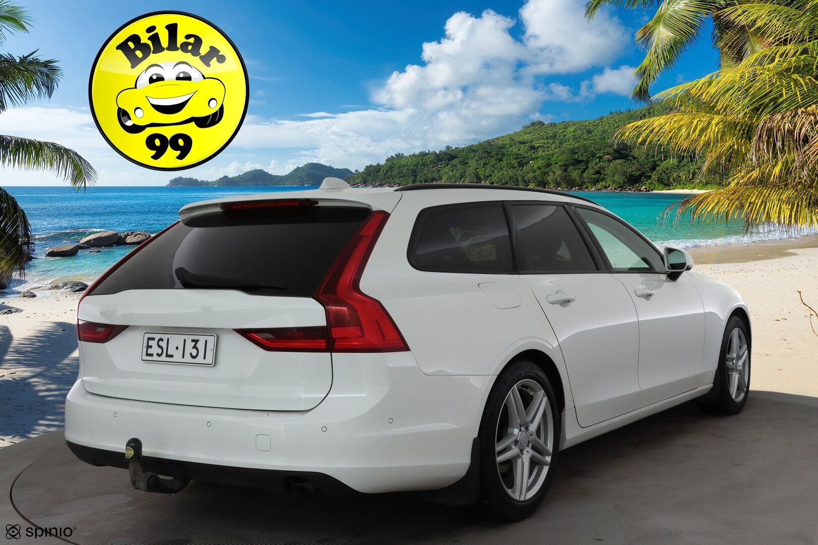 Volvo V90 2017 D3 Business aut * ACC / P.tutkat / Webasto / Koukku / Navi / LED / Kaistavahti * - Kahdet renkaat aluvanteilla