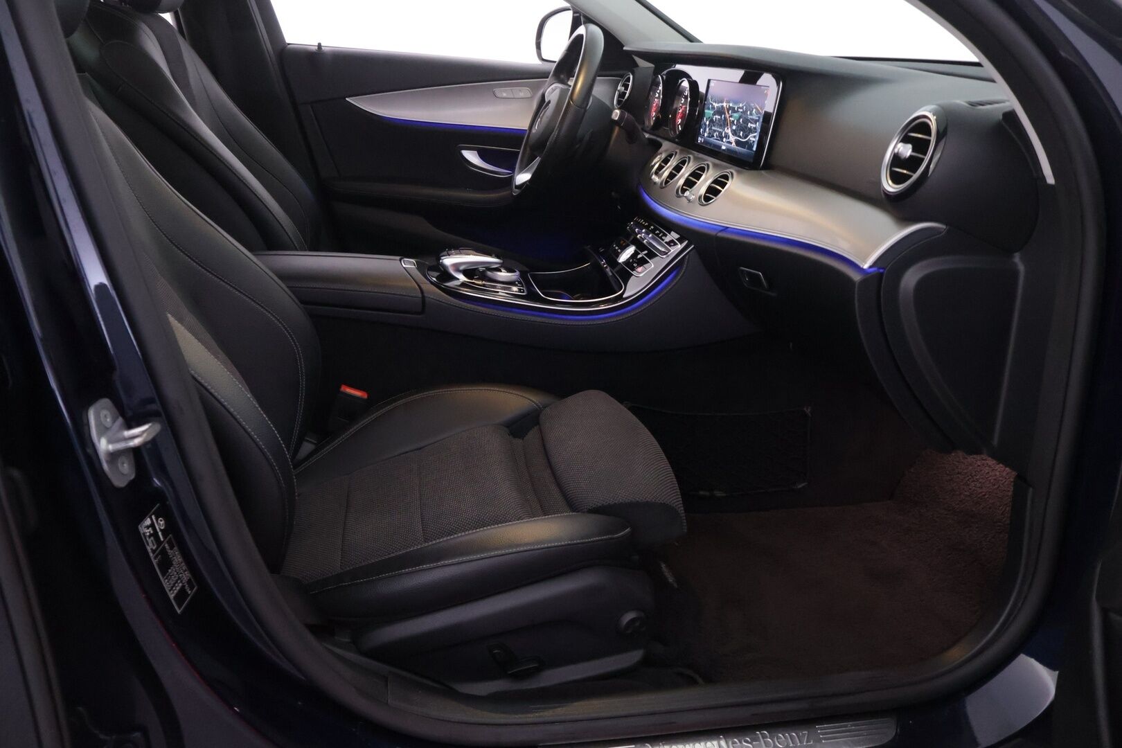 Mercedes-Benz E 2017 E 350 e Sedan (AA) 4ov 1991cm3 A - *Myydään Huutokaupat.com* - KORKO VAIN 3,99 %