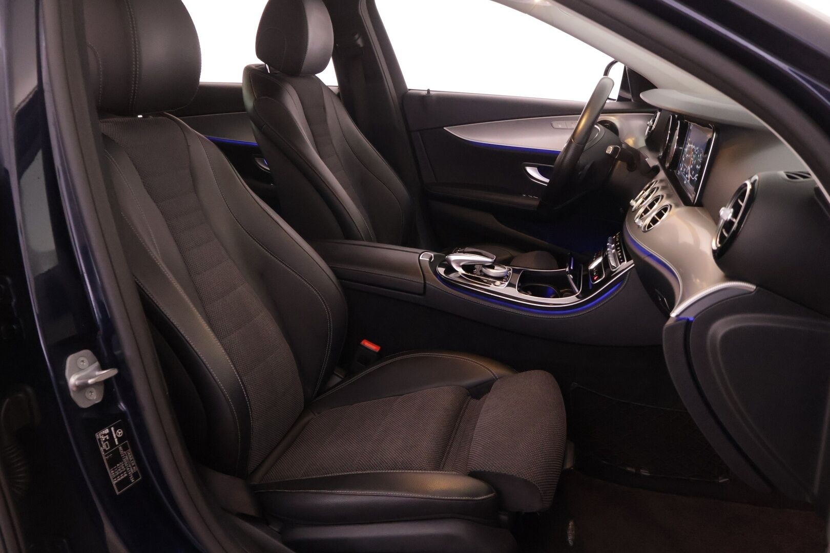 Mercedes-Benz E 2017 E 350 e Sedan (AA) 4ov 1991cm3 A - *Myydään Huutokaupat.com* - KORKO VAIN 3,99 %