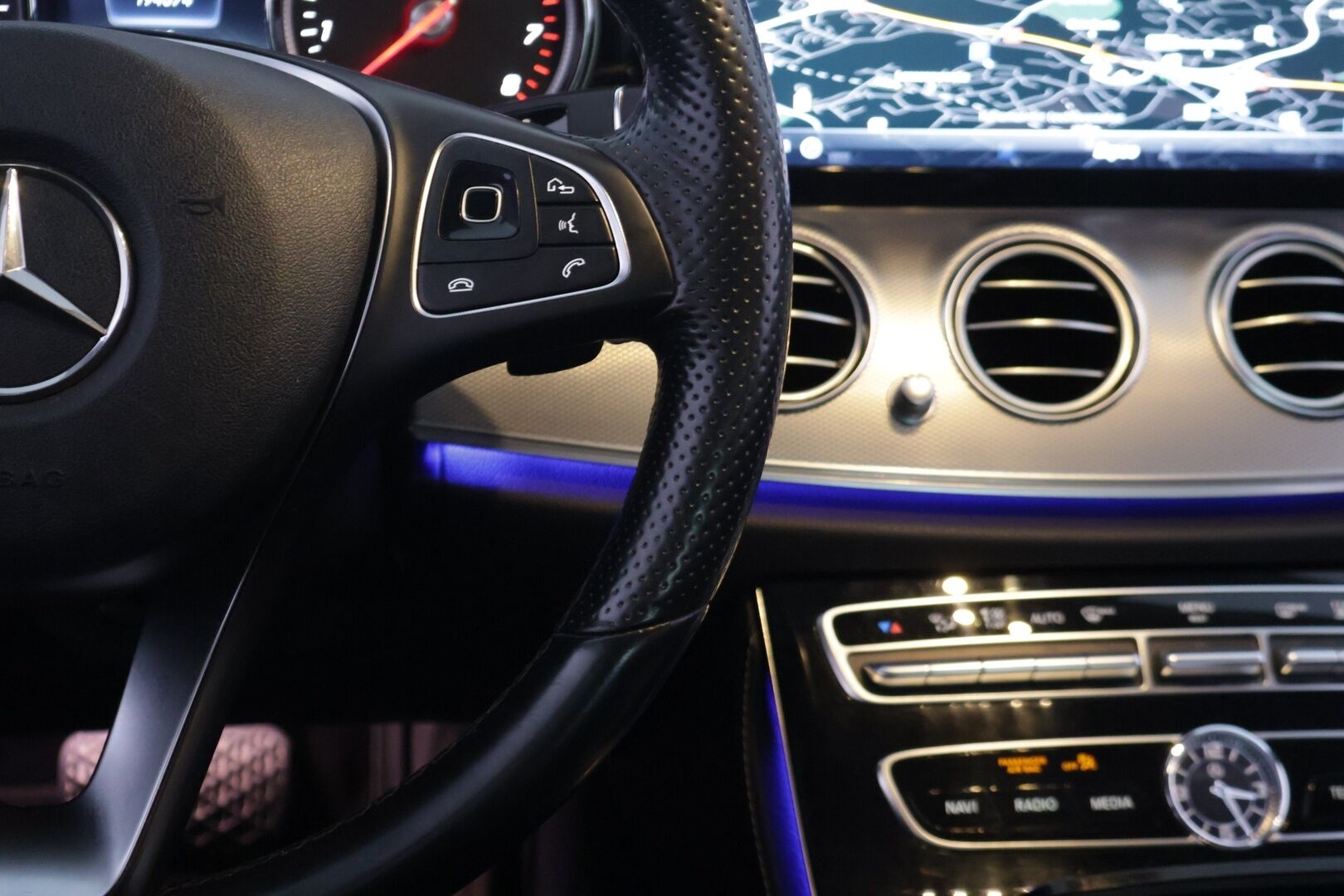 Mercedes-Benz E 2017 E 350 e Sedan (AA) 4ov 1991cm3 A - *Myydään Huutokaupat.com* - KORKO VAIN 3,99 %