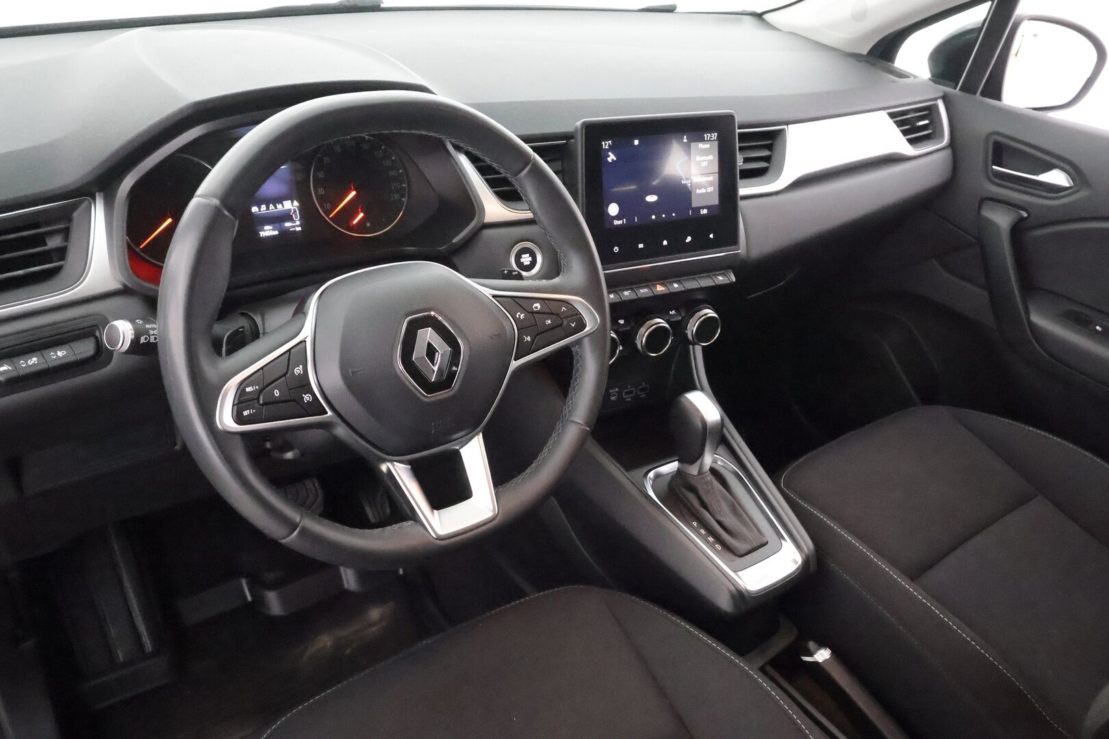 Renault Captur 2020 TCe 130 EDC7-aut Zen * Vakkari / P.tutka / Navi / LED / Kaistavahti / Keyless / Bluetooth * - Suomi-auto / Kahdet renkaat aluvanteilla 