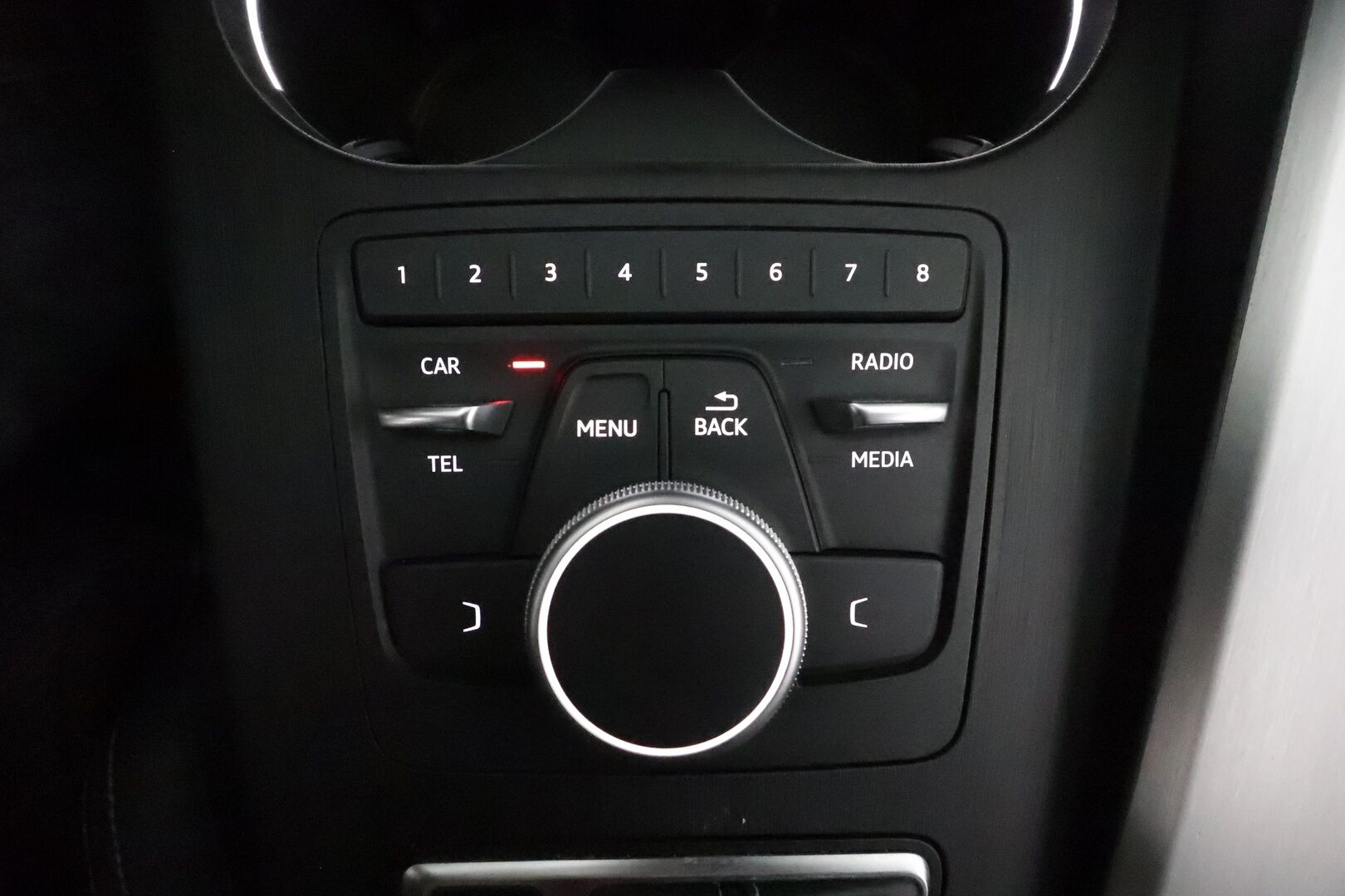 Audi A4 2018 Avant Business Sport Comfort S line Edition 2,0TDI quattro S tronic **Webasto / Koukku / LED / ACC / Sporttipenkit** - P.Tutkat
