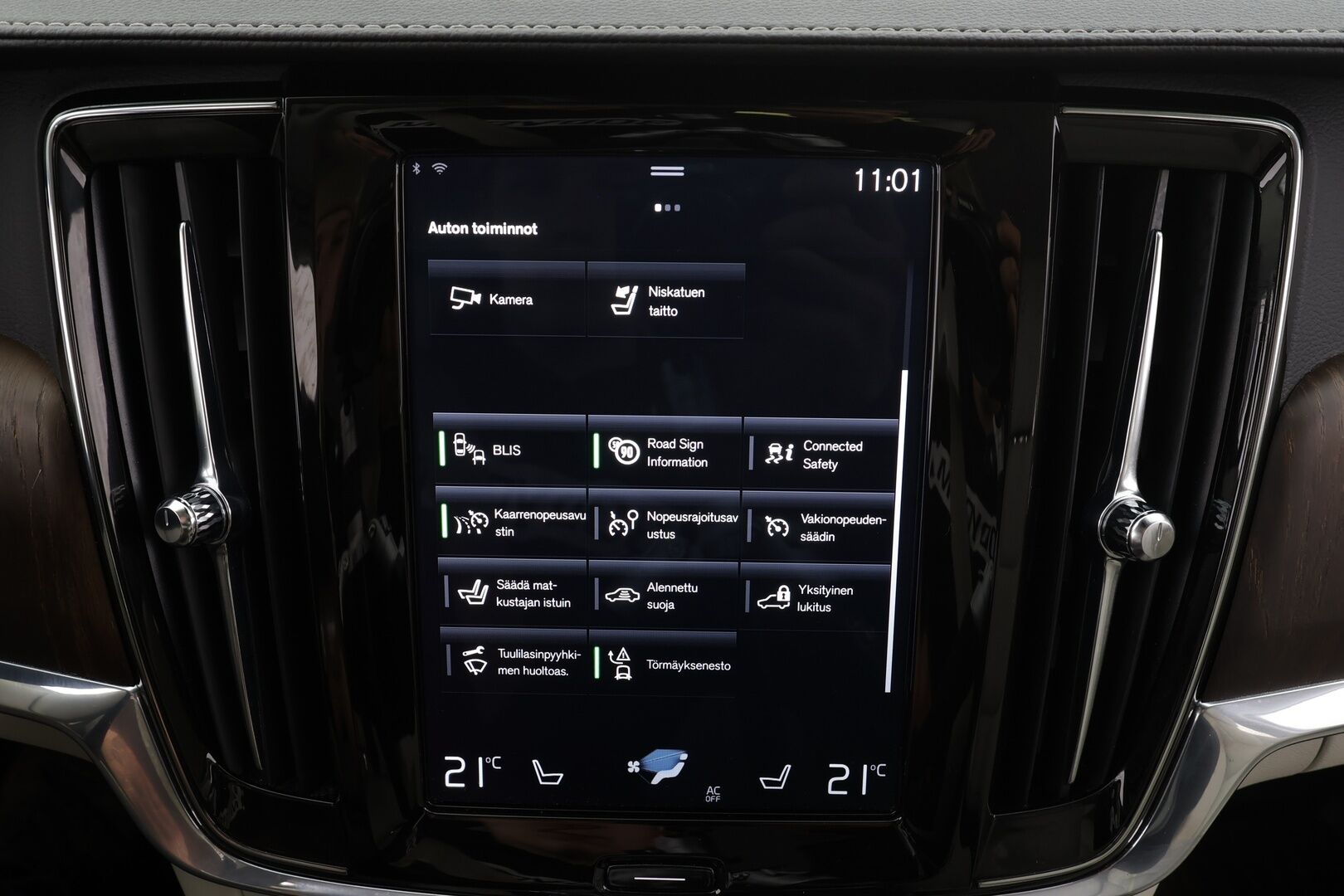 Volvo V90 2021 T6 TwE AWD Inscription aut * ACC / P.kamera / LED / Navi / Muistipenkit / Webasto / Vaaleat nahat / BLIS * - 1.Om Suomi-auto / Akku kuntotarkastettu / Kahdet renkaat aluvanteilla / Merkkihuollettu