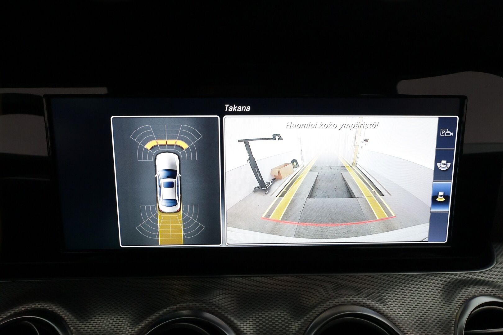 Mercedes-Benz E 2017 220d T A Premium Business AMG **Lohkolämmitin / LED-High Performance / P.Kamera / Sporttipenkit / Navi / Apple&Android** - Kahdet renkaat alumiinivantein