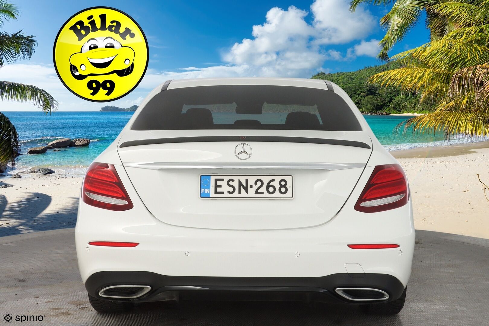 Mercedes-Benz E 2017 220d T A Premium Business AMG *LED-High Performance / P.Kamera / Sporttipenkit / Navi / Apple&Android / Lohko* - Kahdet renkaat alumiinivantein / Juuri katsastettu / Särmät huollot