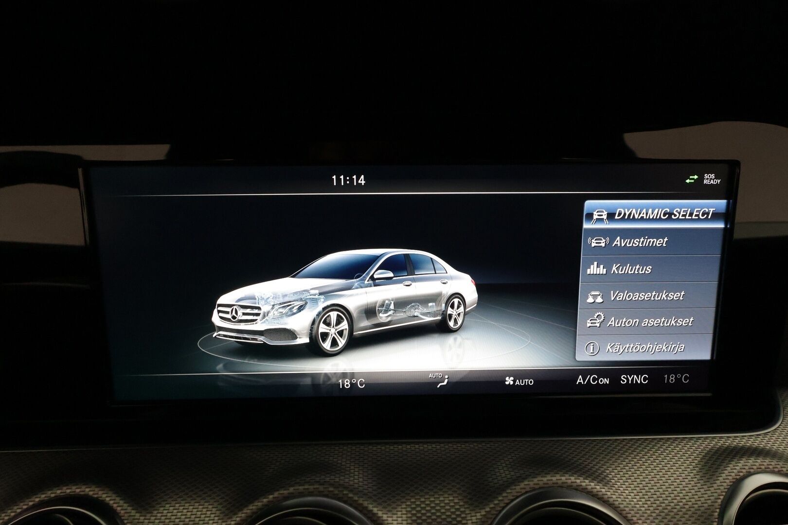 Mercedes-Benz E 2017 220d T A Premium Business AMG **Lohkolämmitin / LED-High Performance / P.Kamera / Sporttipenkit / Navi / Apple&Android** - Kahdet renkaat alumiinivantein