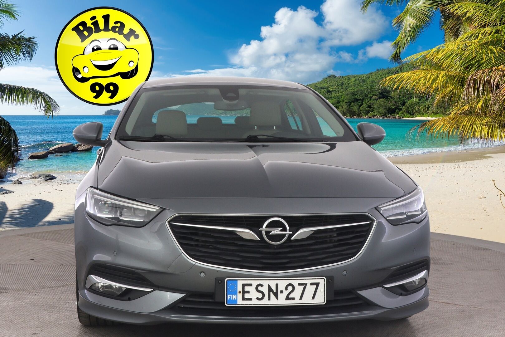 Opel Insignia 2020 Grand Sport Innovation Plus 165 Turbo A ** Webasto / OPC-Line /  AGR / HUD / 360-Kamera / Blis / Ilmastoidut etuistuimet - ** Hyvin huolettu / Kahdet renkaat vanteineen **