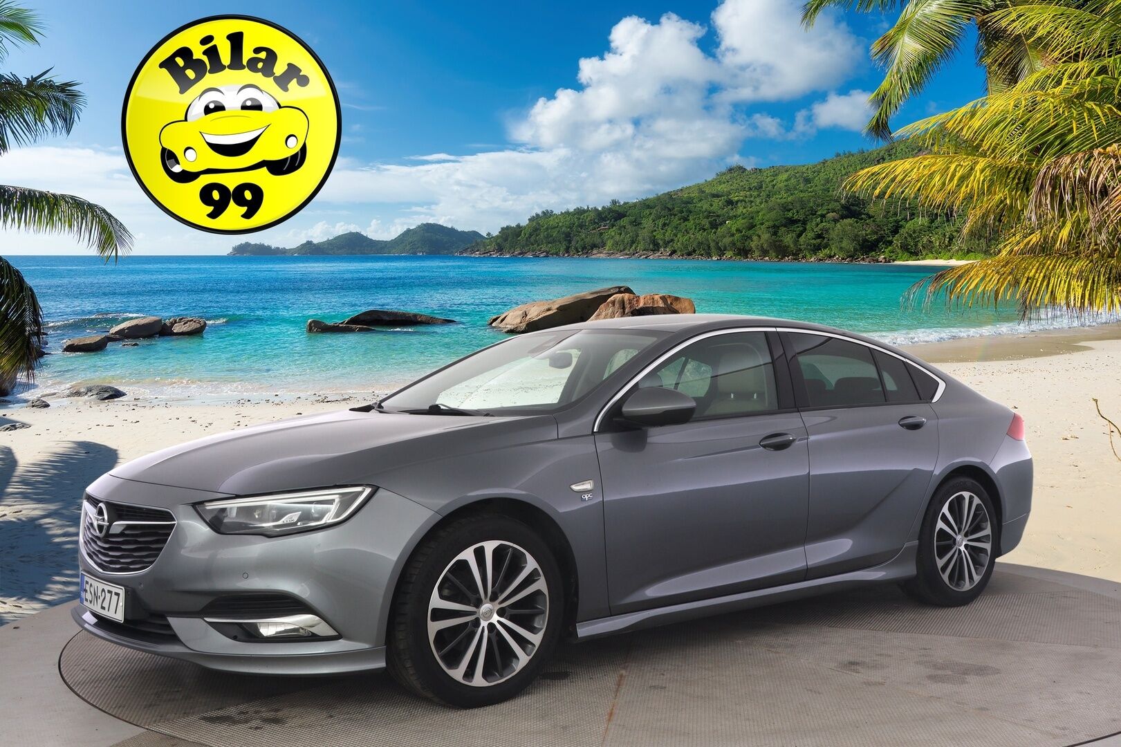 Opel Insignia 2020 Grand Sport Innovation Plus 165 Turbo A ** Webasto / OPC-Line /  AGR / HUD / 360-Kamera / Blis / Ilmastoidut etuistuimet - ** Hyvin huolettu / Kahdet renkaat vanteineen **