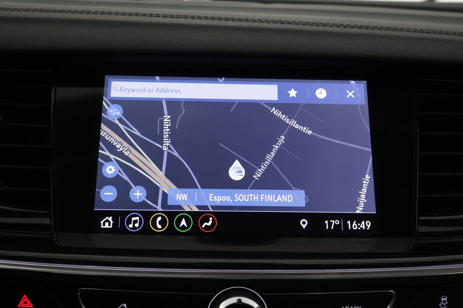 Opel Insignia 2020 Grand Sport Innovation Plus 165 Turbo A ** Webasto / OPC-Line /  AGR / HUD / 360-Kamera / Blis / Ilmastoidut etuistuimet - ** Hyvin huolettu / Kahdet renkaat vanteineen **