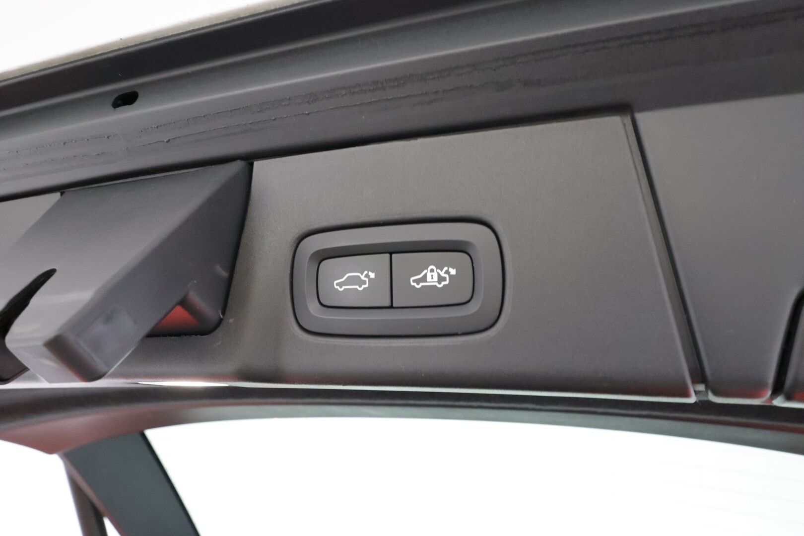 Volvo V90 2021 D3 Business Inscription Edition aut * Pilot assist / Koukku / Webasto / High Level LED / Muistipenkit / P.Kamera / Sporttinahat * - Suomi-auto / Kahdet Renkaat - HULLUT AVAJAISHULINAT KORKOTARJOUS 3,29 %