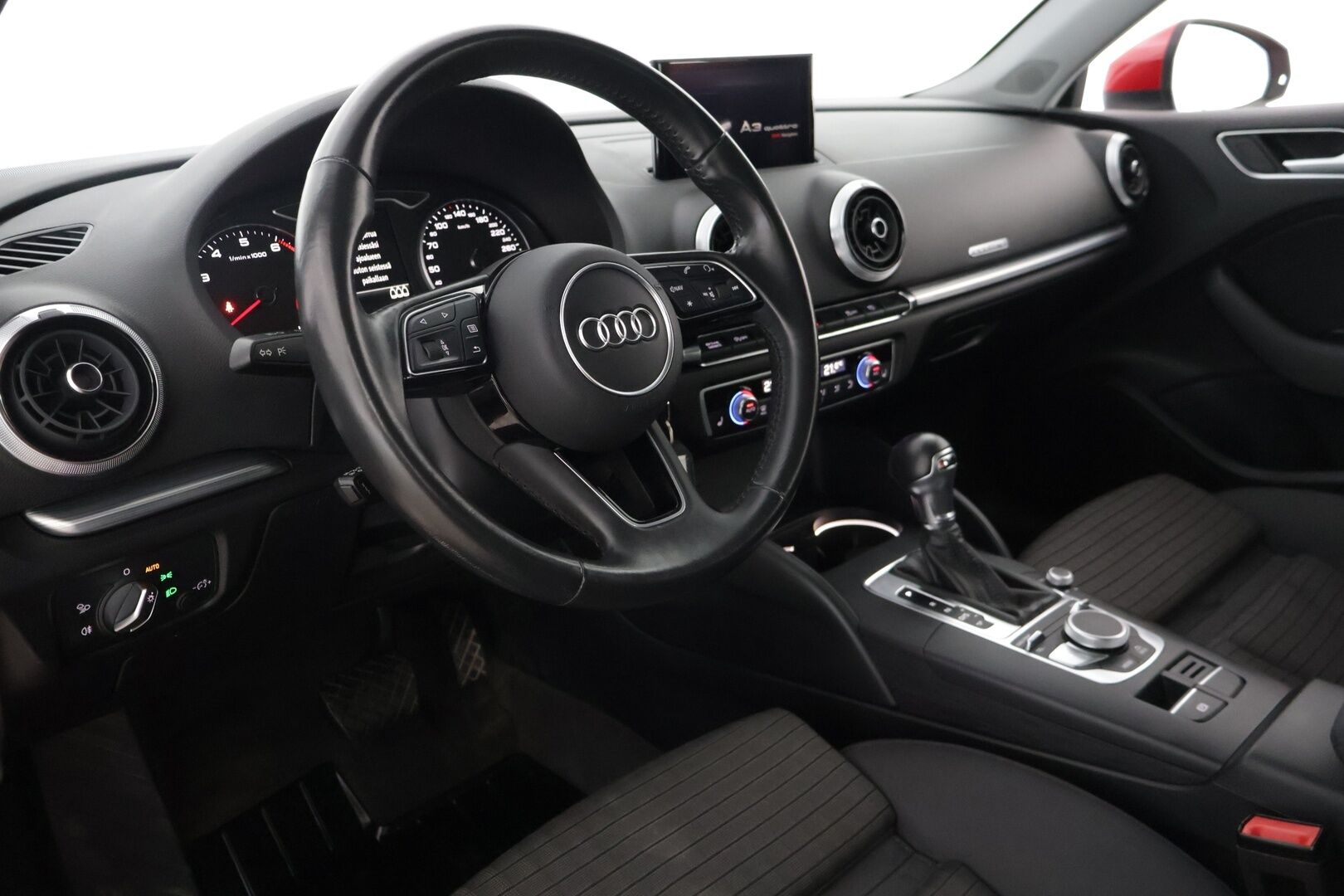 Audi A3 2018 Sedan 2,0 TFSI 140 kW quattro S tronic * P-kamera / Lohko / Suomi-auto* - 2x Renkaat / Hyvä huoltohistoria / Siisti - HULLU BLACKWEEK KORKOTARJOUS 2,49%