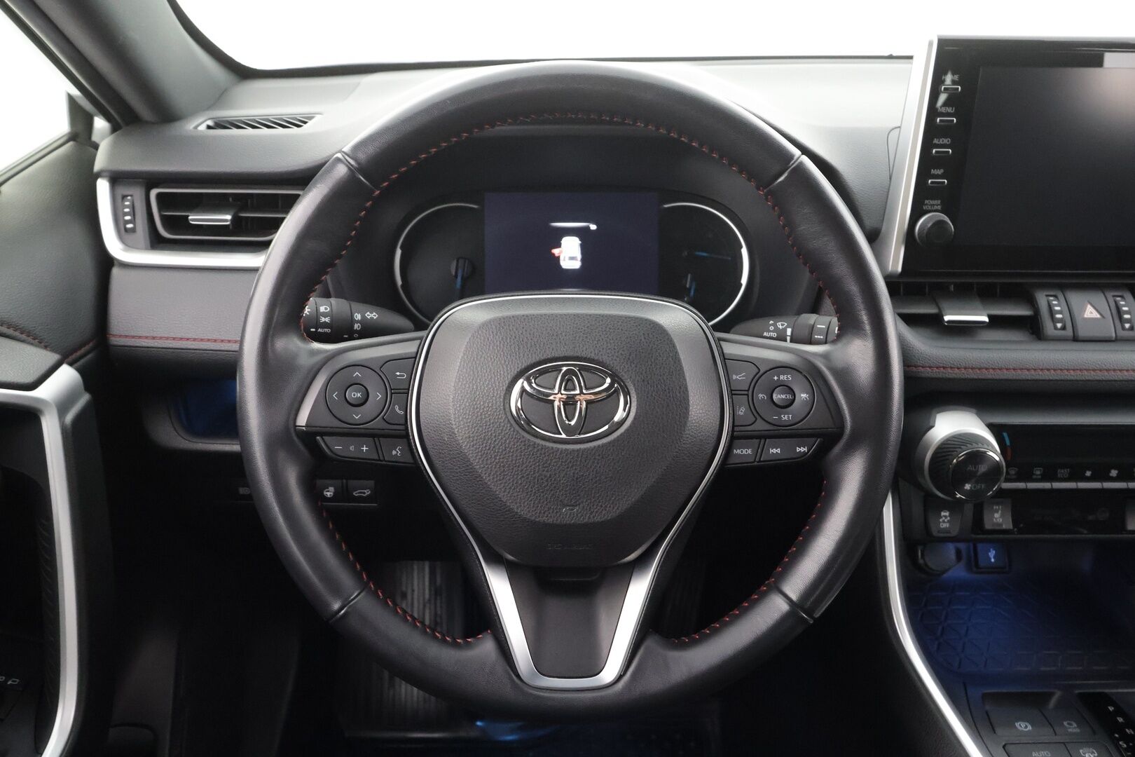 Toyota RAV4 Plug-in 2020 Hybrid 2,5 AWD-i Active * ACC / LED / P.kamera / Lohkolämmitin / Navi / Kaistavahti / Keyless * - Suomi-auto / 2x Latauskaapelit / Kahdet renkaat / Merkkihuollettu!