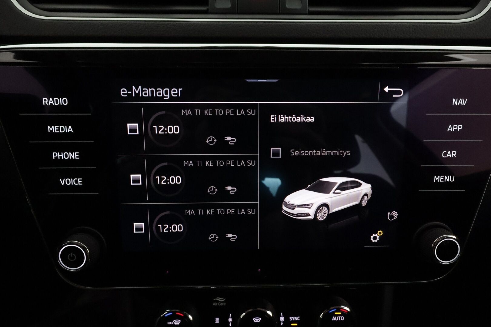 Skoda Superb 2021 1,4 TSI PHEV Style iV DSG ** Koukku / Webasto / Adapt.Vakkari / Matrix-LED / P.kamera / Muistipenkit / Navi / Canton ** - 1.Om Suomi-auto / 2x Latauskaapelit / Kahdet Renkaat / Akku Kuntotarkistettu!