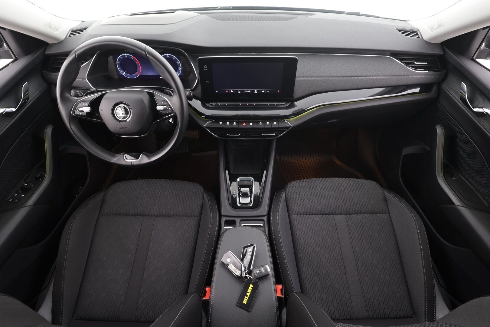 Skoda Octavia 2021 Combi 2,0 TDI 150 Style Launch Edition DSG  * HUD / ACC / Webasto / Koukku /  P-Kamera / Matrix-LED / Navi * - 1.om Suomi-auto / Kahdet renkaat