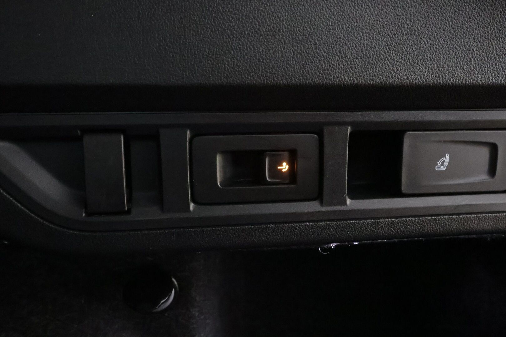 Skoda Octavia 2021 Combi 2,0 TDI 150 Style Launch Edition DSG  * HUD / ACC / Webasto / Koukku /  P-Kamera / Matrix-LED / Navi * - 1.om Suomi-auto / Kahdet renkaat