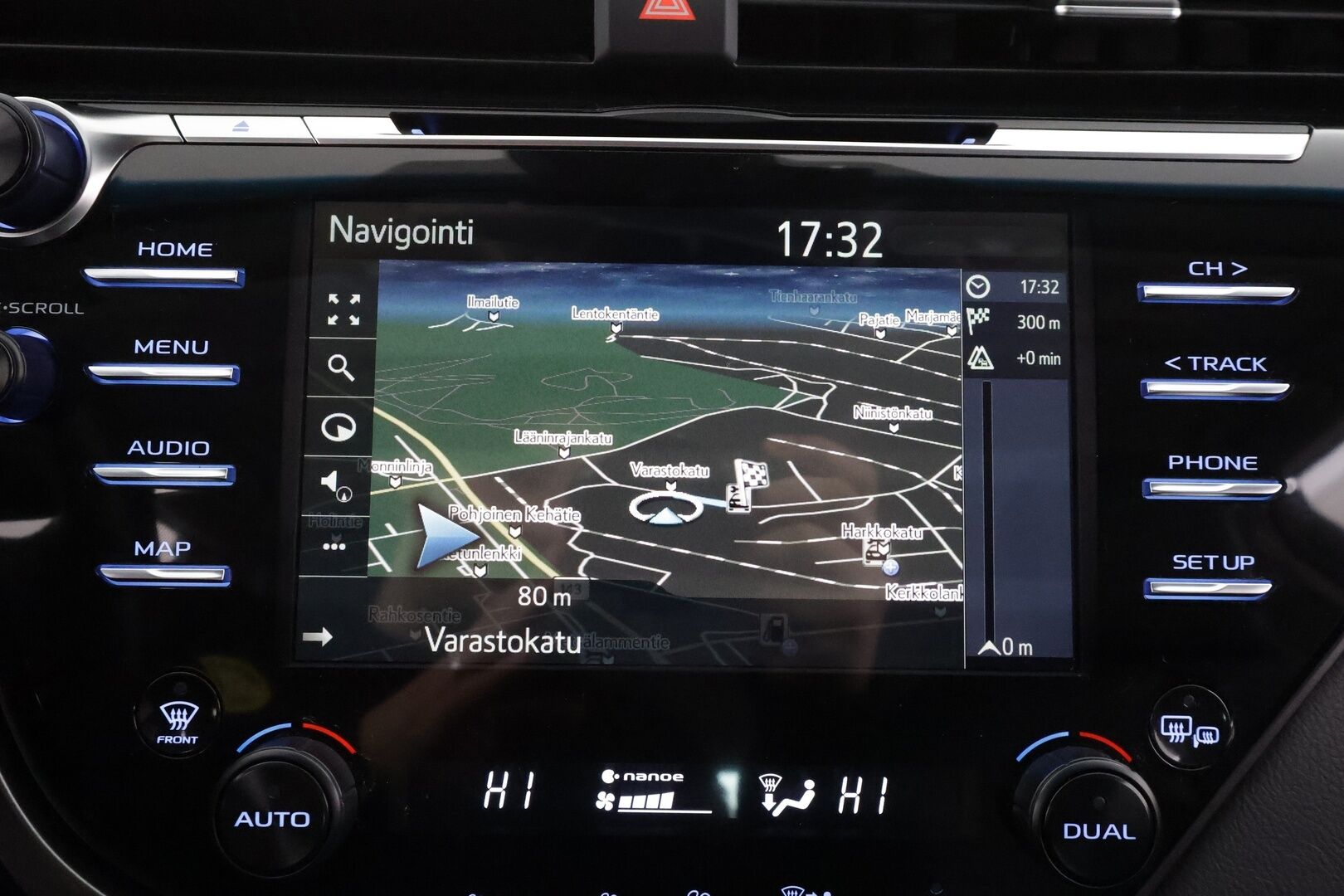 Toyota Camry 2021 2,5 Hybrid Style Edition * ACC / P.kamera / LED / Navi / Sähköpenkit / Nahat / KeylessGo / Lohkolämmitin * - Suomi-auto / Kahdet renkaat aluvanteilla / Merkkihuollettu