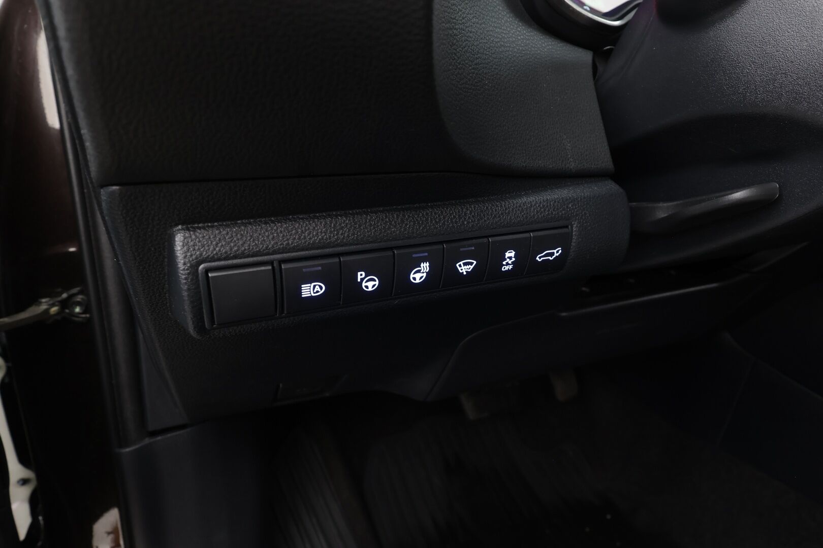 Toyota Corolla 2021 Touring Sports 2,0 Hybrid Style - | ACC | Puolinahat | LED | P.kamera | LTA | Navi | Apple & Android | Keyless | Sähk. takaluukku | Lohko+sisälämmitin | Merkkihuollot | 