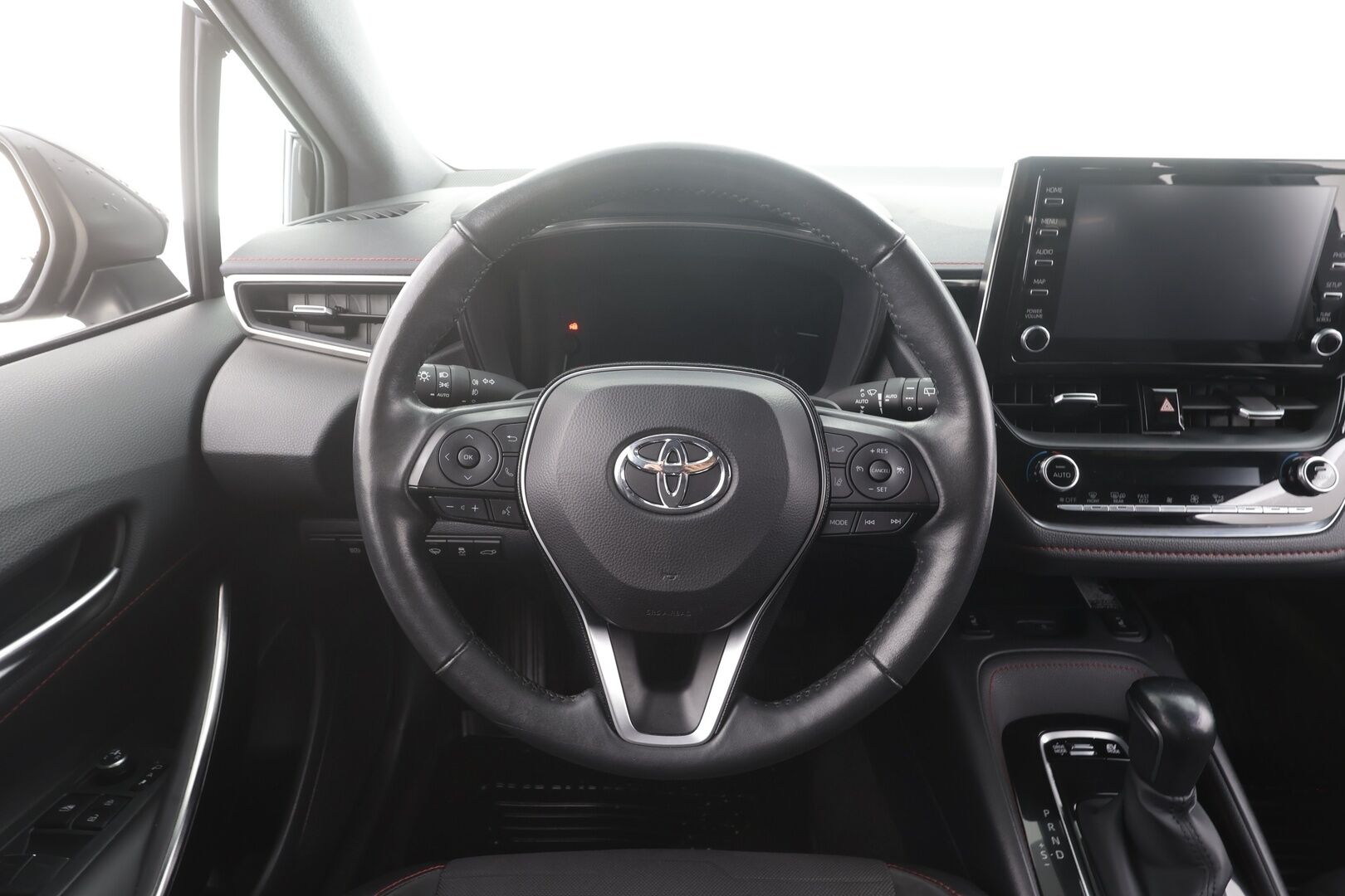 Toyota Corolla 2021 Touring Sports 2,0 Hybrid Style - | ACC | Puolinahat | LED | P.kamera | LTA | Navi | Apple & Android | Keyless | Sähk. takaluukku | Lohko+sisälämmitin | Merkkihuollot | 